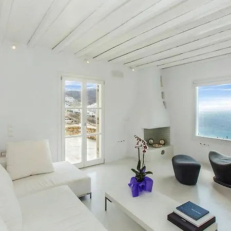 Stunning Villa, Best Location, Private Pool, Walk To Elia Beach Сasa de vacaciones *