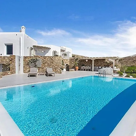 Stunning Villa, Best Location, Private Pool, Walk To Elia Beach Vakantiehuis
